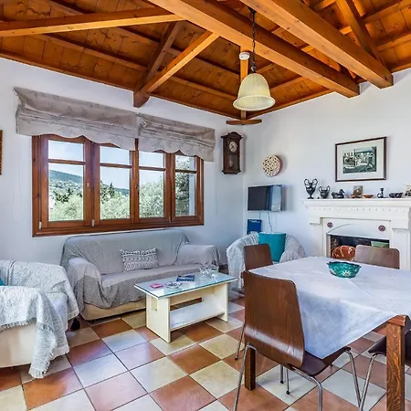 Meropi Vilă Panormos (Skopelos)